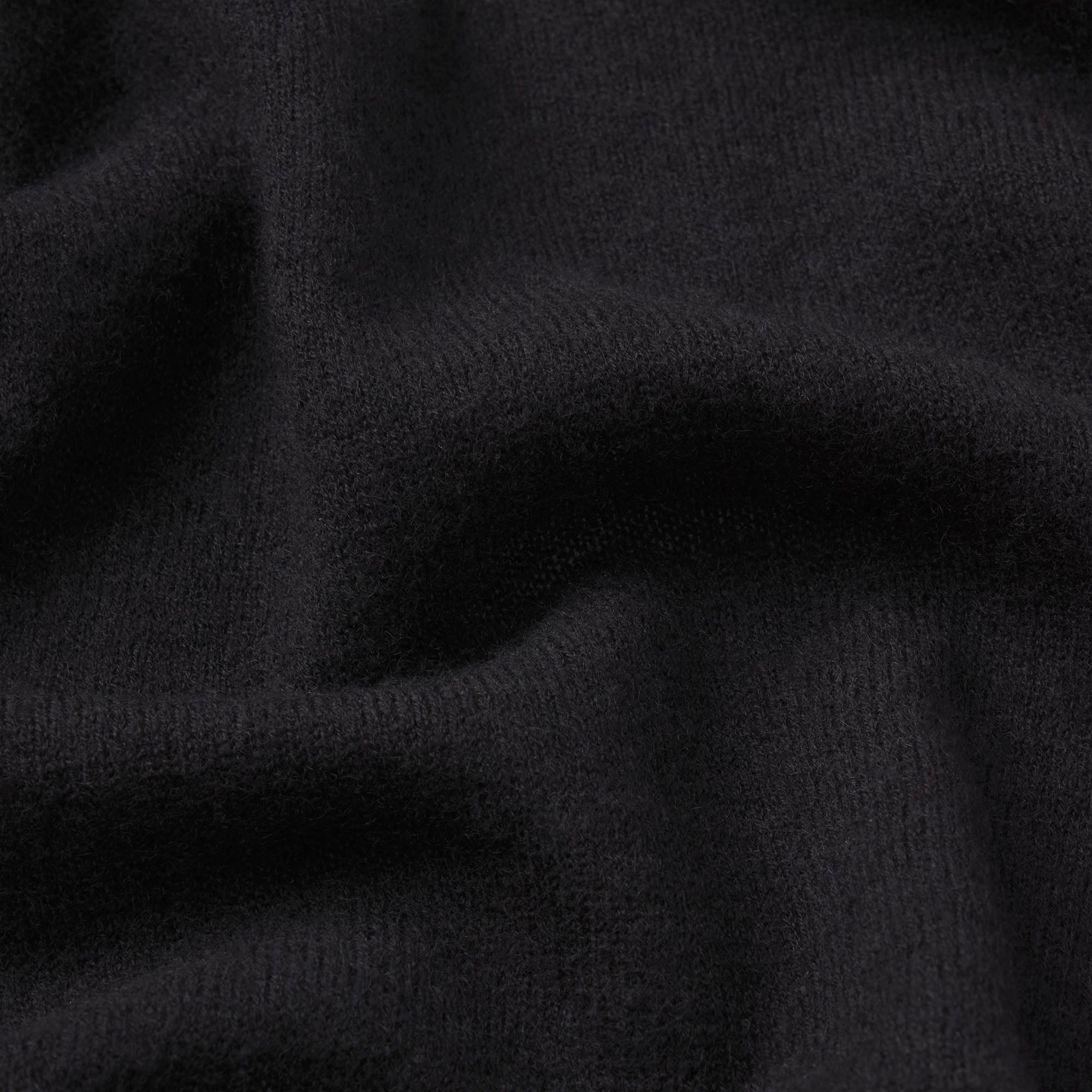 FEATHERWEIGHT CASHMERE CARDIGAN | ONYX