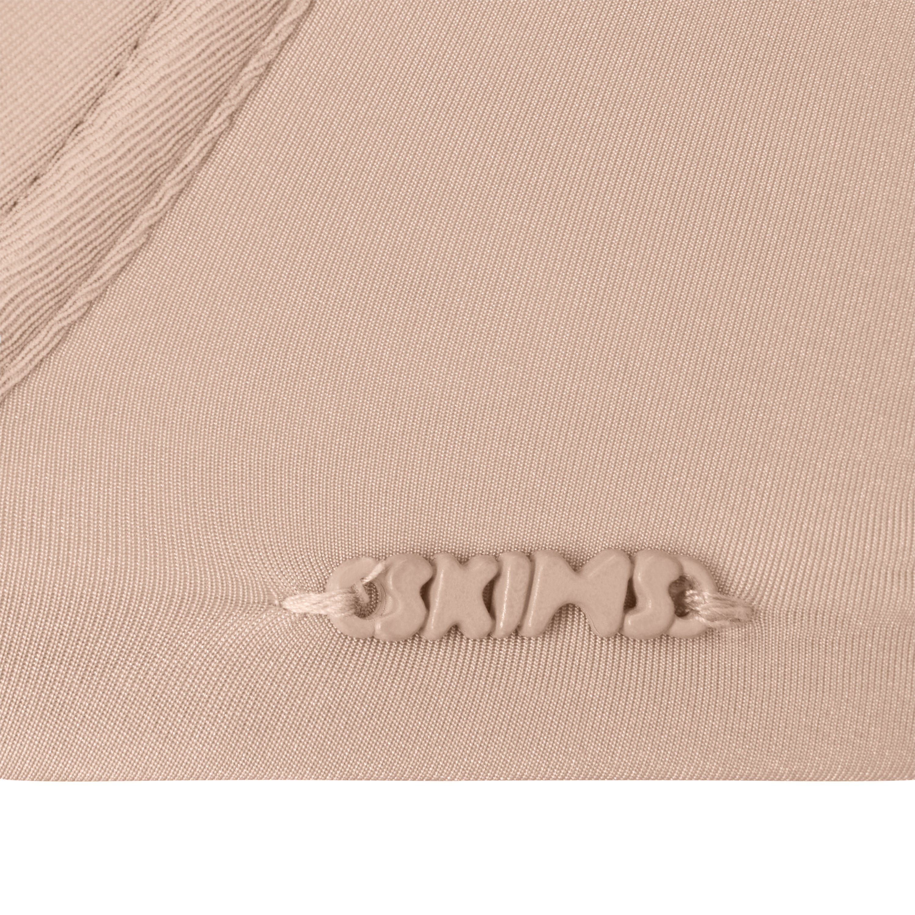NO SHOW UNLINED DEMI BRA | MICA