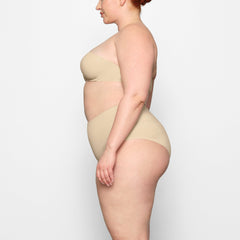 SMOOTHING INTIMATES HIGH-WAISTED BRIEF | SAND