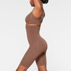 SEAMLESS SCULPT HIGH-WAISTED ABOVE THE KNEE SHORT | JASPER