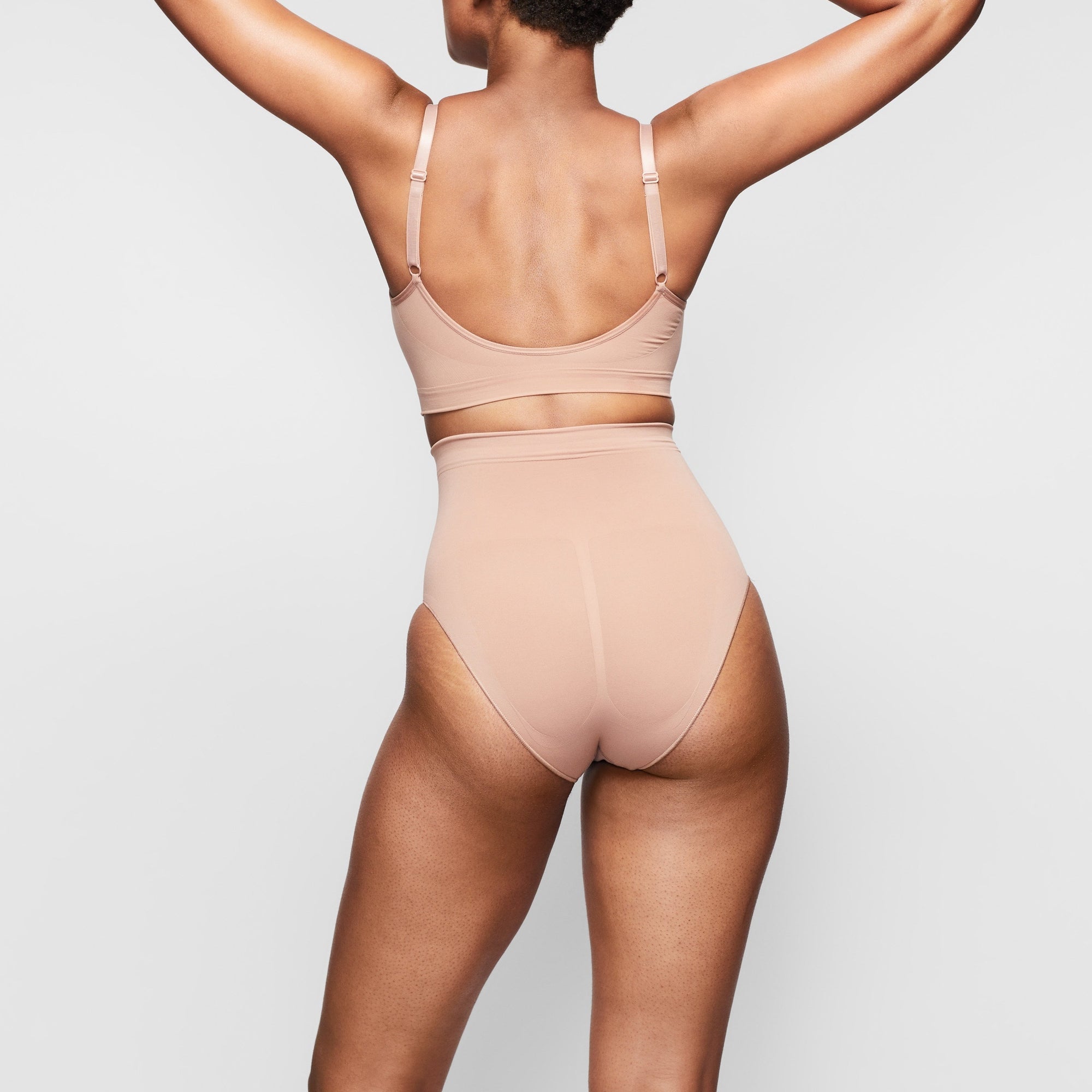 SEAMLESS SCULPT MID WAIST BRIEF | SIENNA