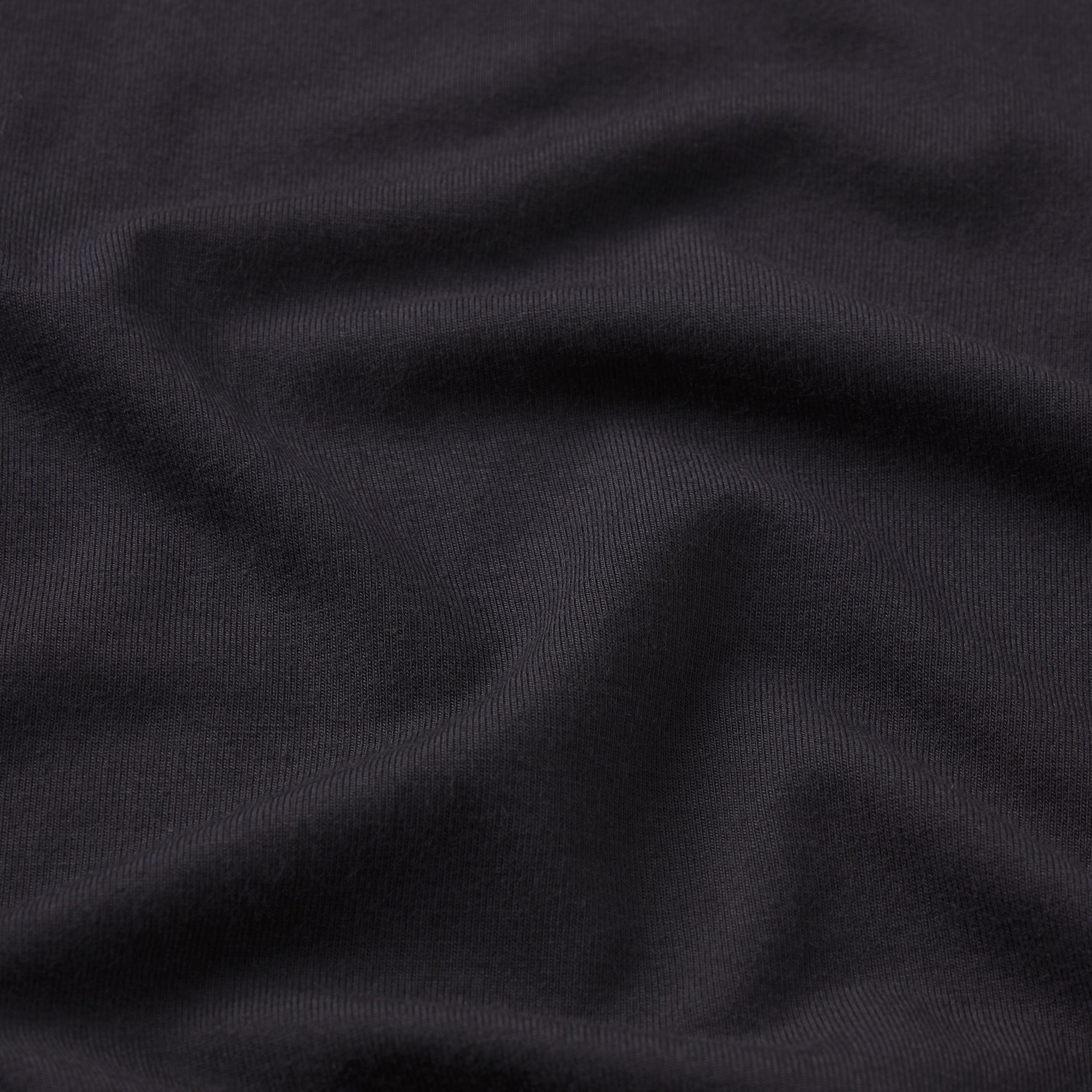 SMOOTH LAYERS HALTER TOP | OBSIDIAN