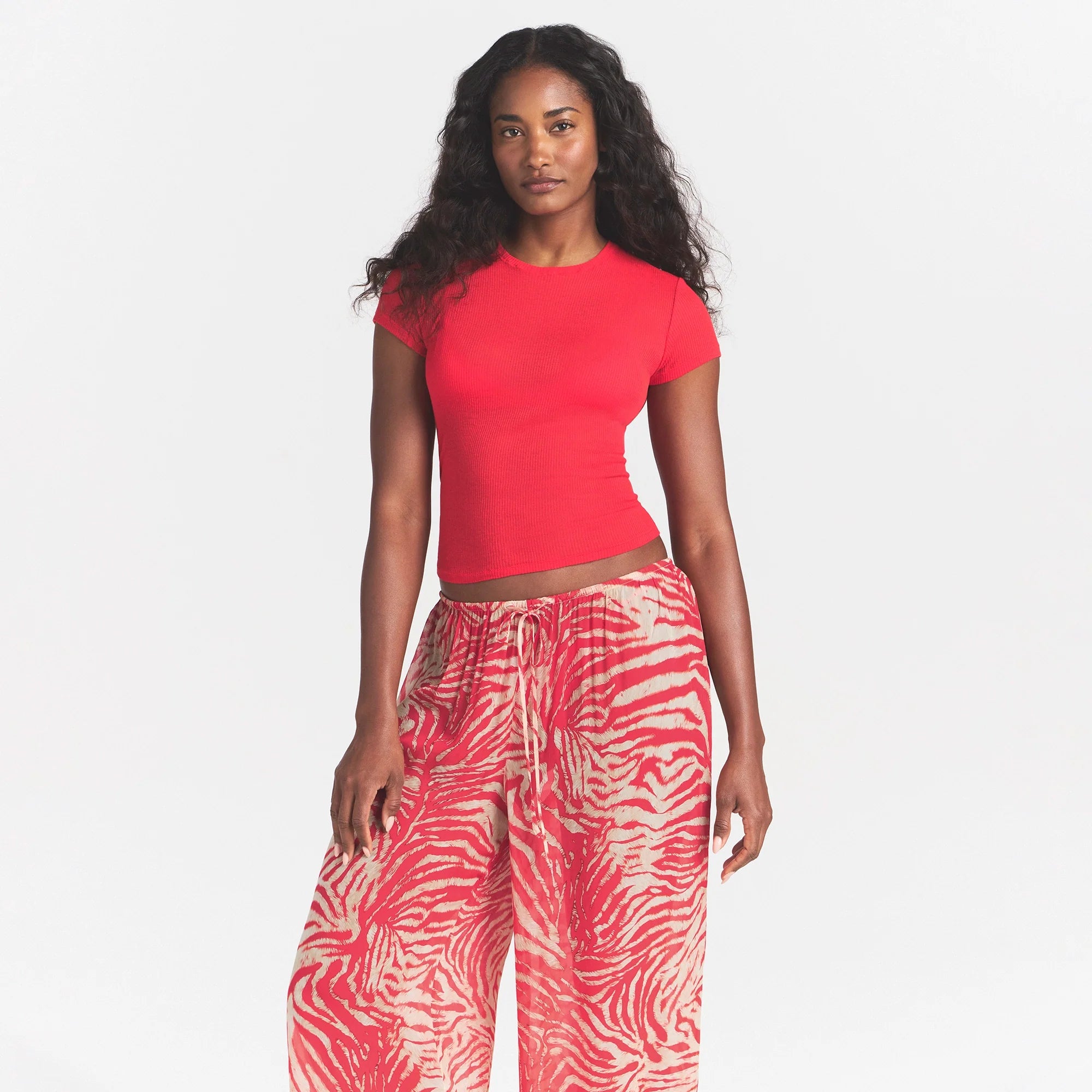 SHEER RIB T-SHIRT | CARMINE