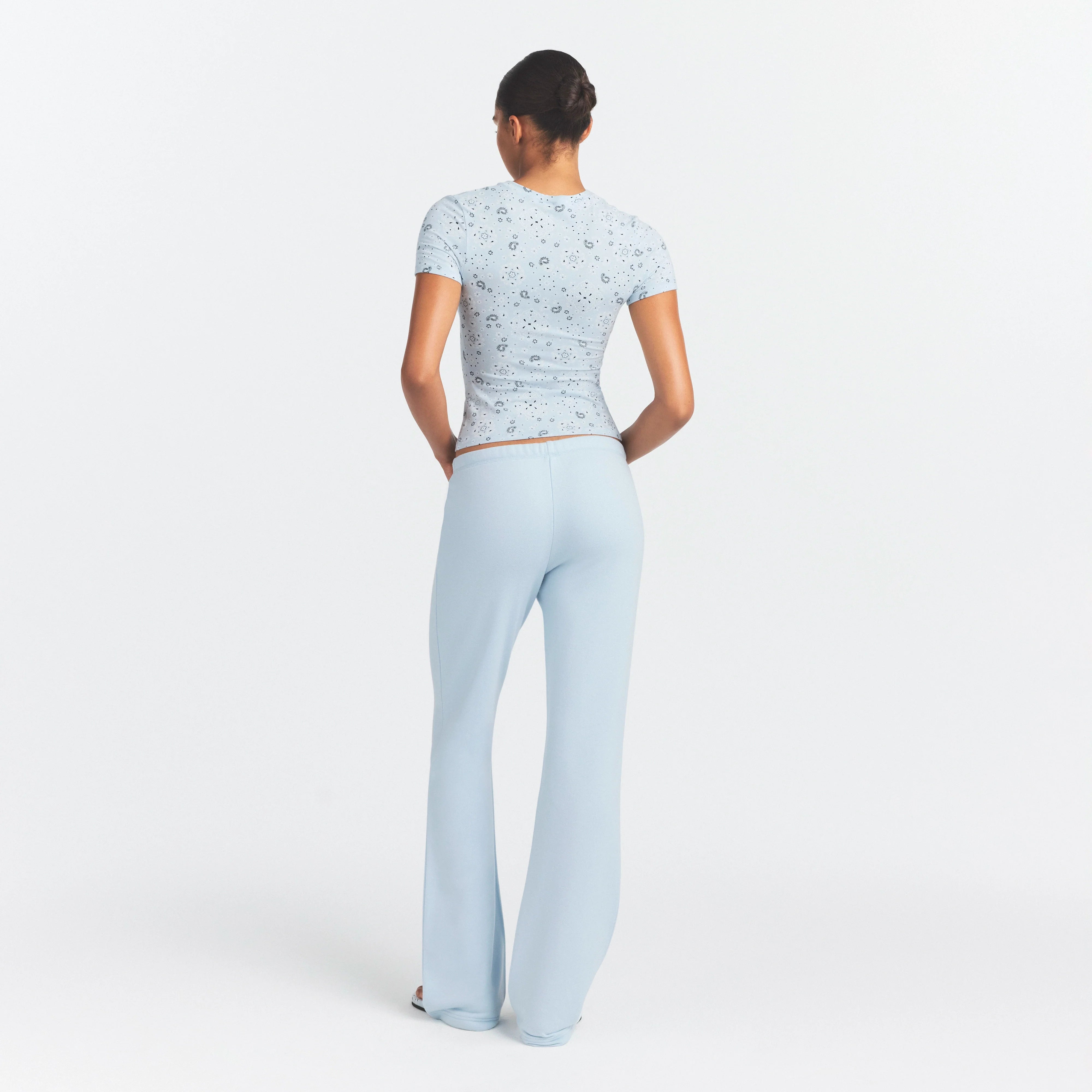 COTTON JERSEY T-SHIRT | POWDER BLUE BANDANA