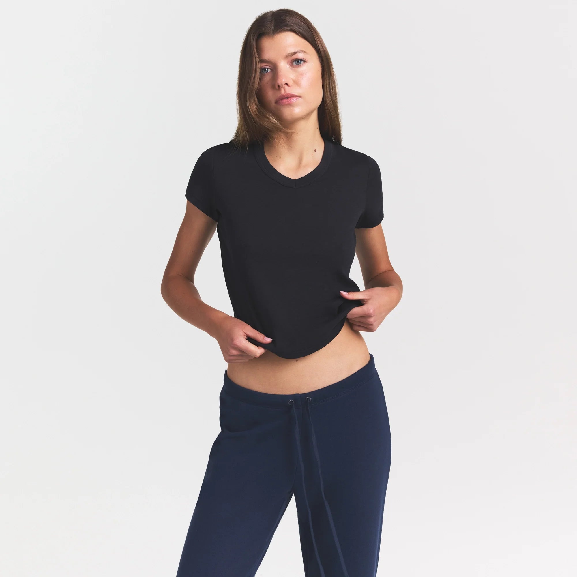 WORN IN JERSEY BABY V NECK TEE | WASHED ONYX