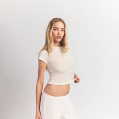 FEATHERWEIGHT CASHMERE TEE | EGRET