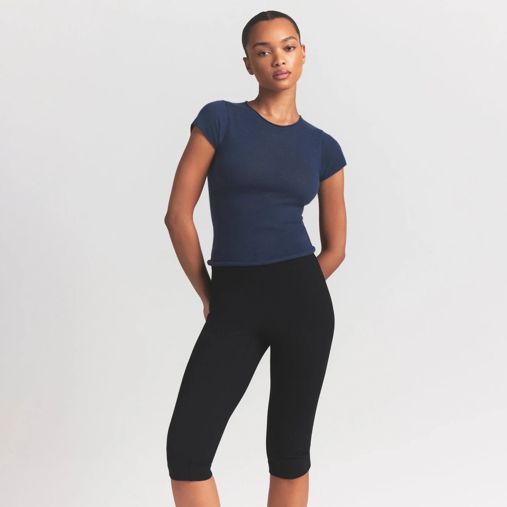 FEATHERWEIGHT CASHMERE TEE | INDIGO