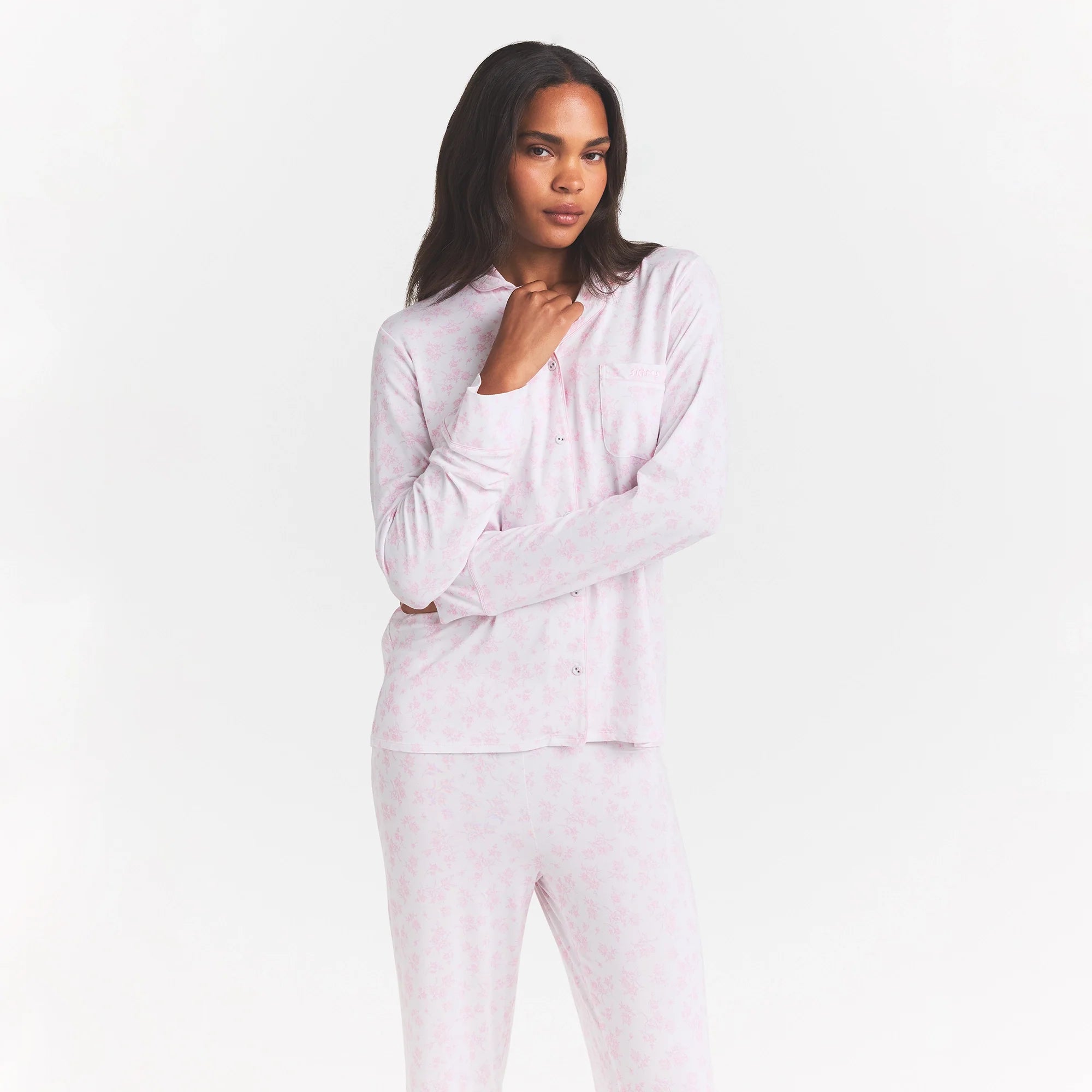 SKIMS SLEEP LONG SLEEVE BUTTON UP SET | SNOW DELICATE FLORAL PRINT