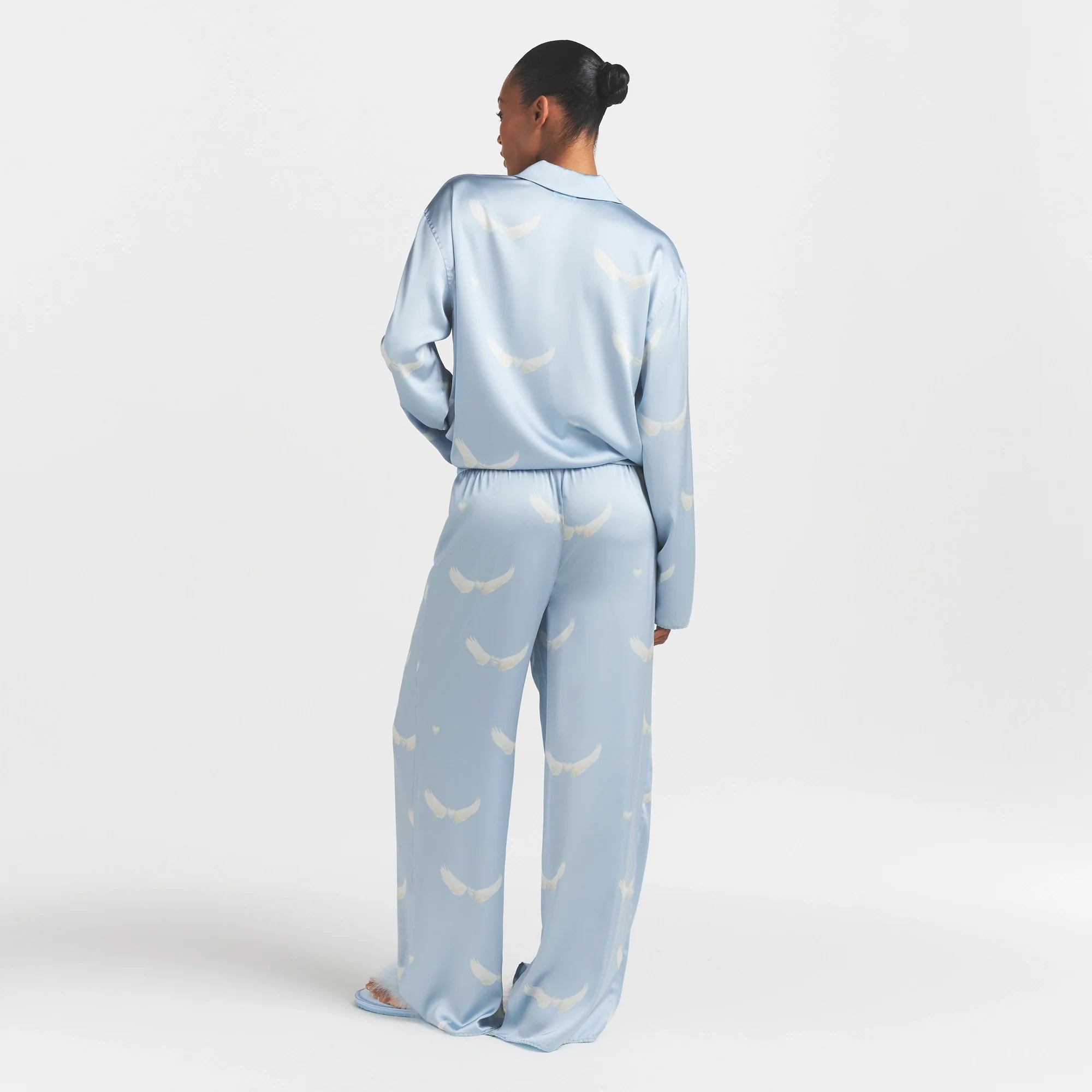 WOVEN SHINE LONG SLEEP SET | AERO WING HEARTS PRINT