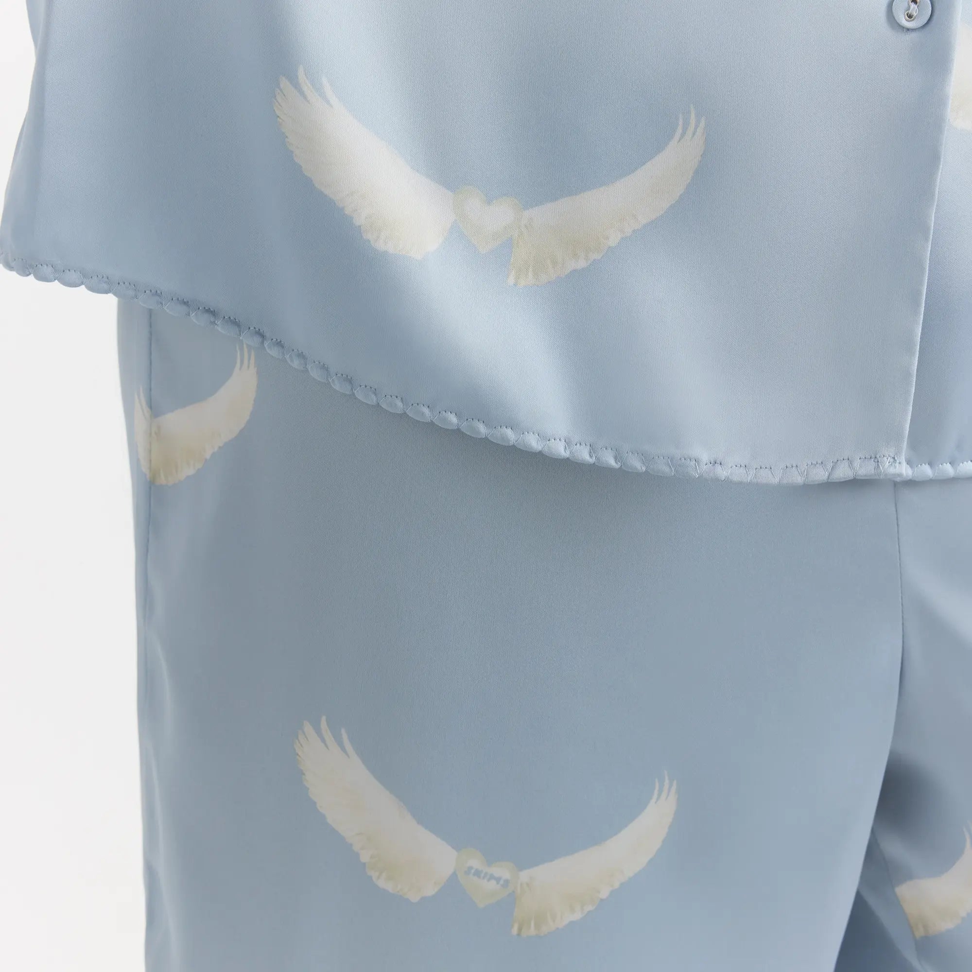 WOVEN SHINE LONG SLEEP SET | AERO WING HEARTS PRINT