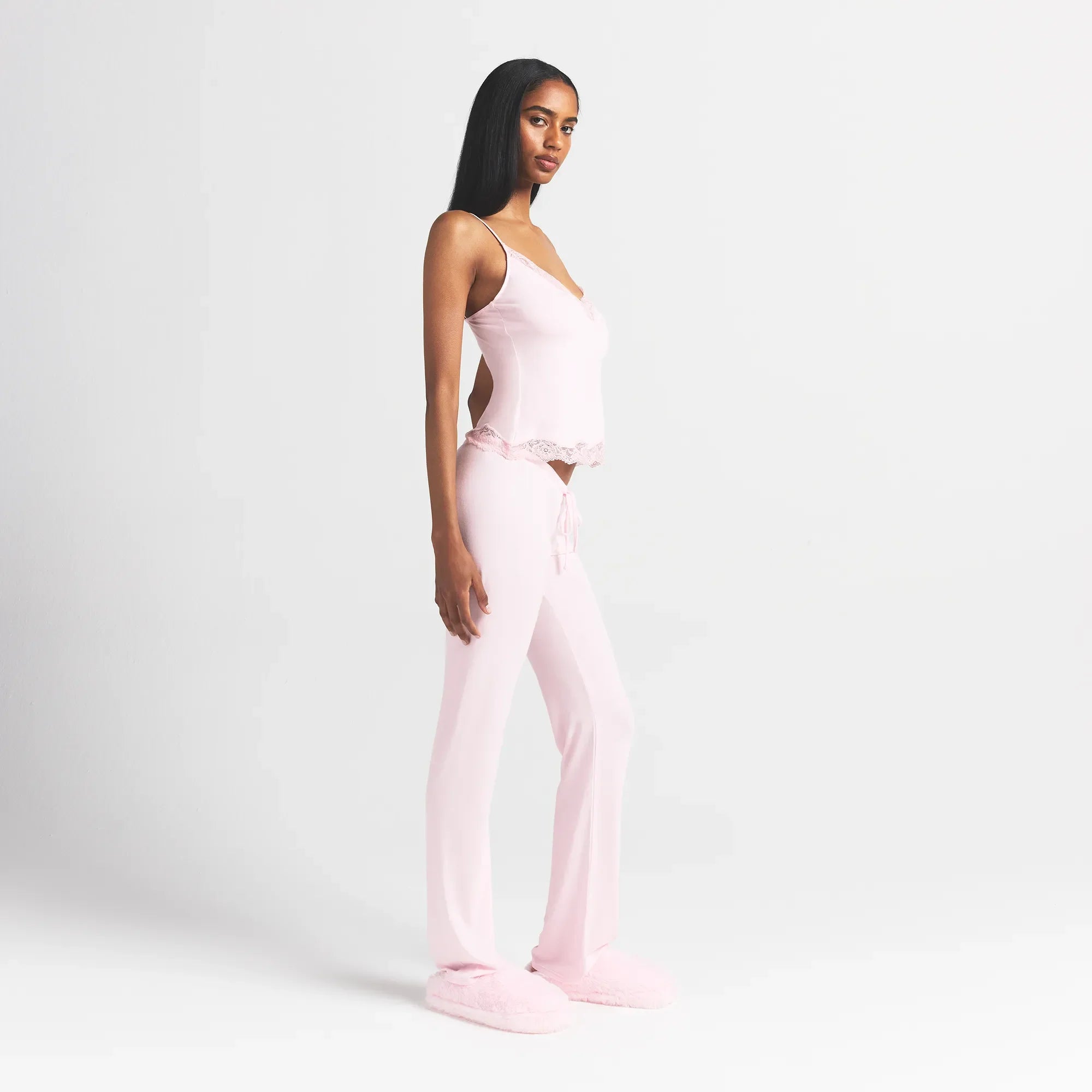 SKIMS SLEEP LACE CAMI AND PANT SET | BLOOM