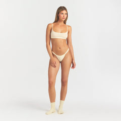 LIGHTWEIGHT COTTON LOGO PICOT THONG | BUTTER TONAL