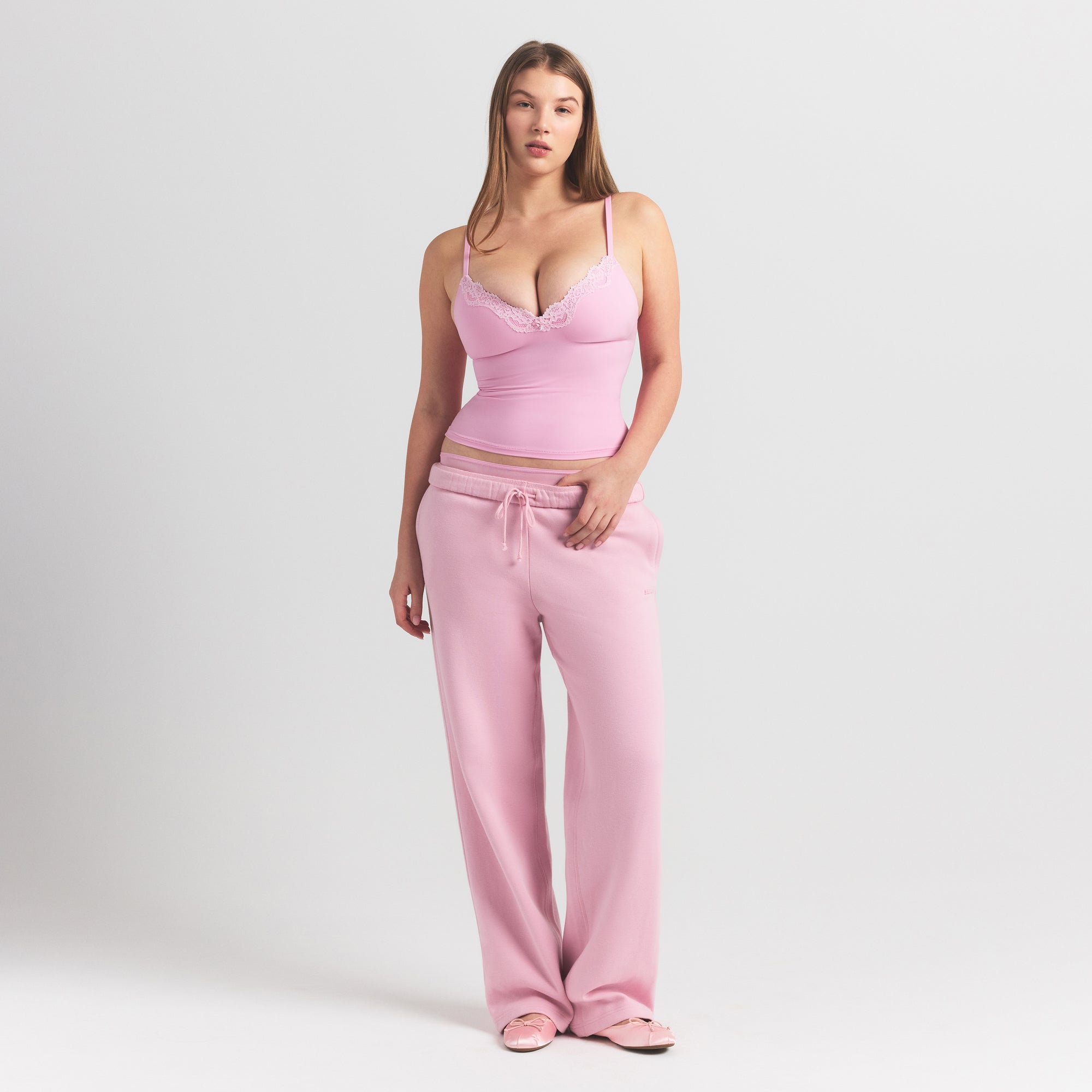FITS EVERYBODY LACE PUSH-UP CAMI | BUBBLE GUM TONAL