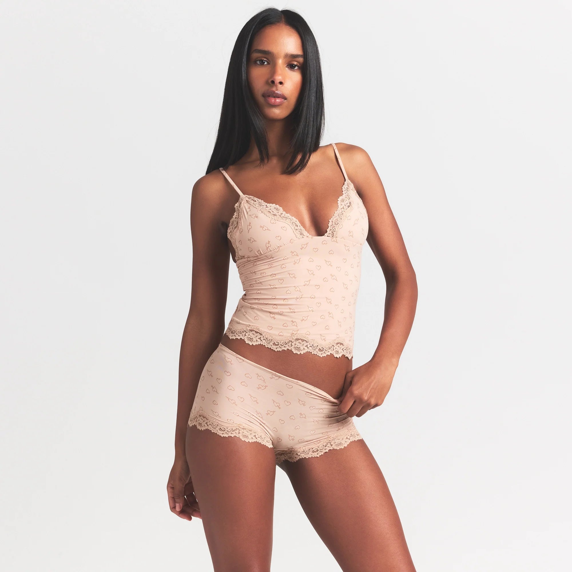 FITS EVERYBODY LACE TRIANGLE CAMI | MICA SKETCHED HEARTS