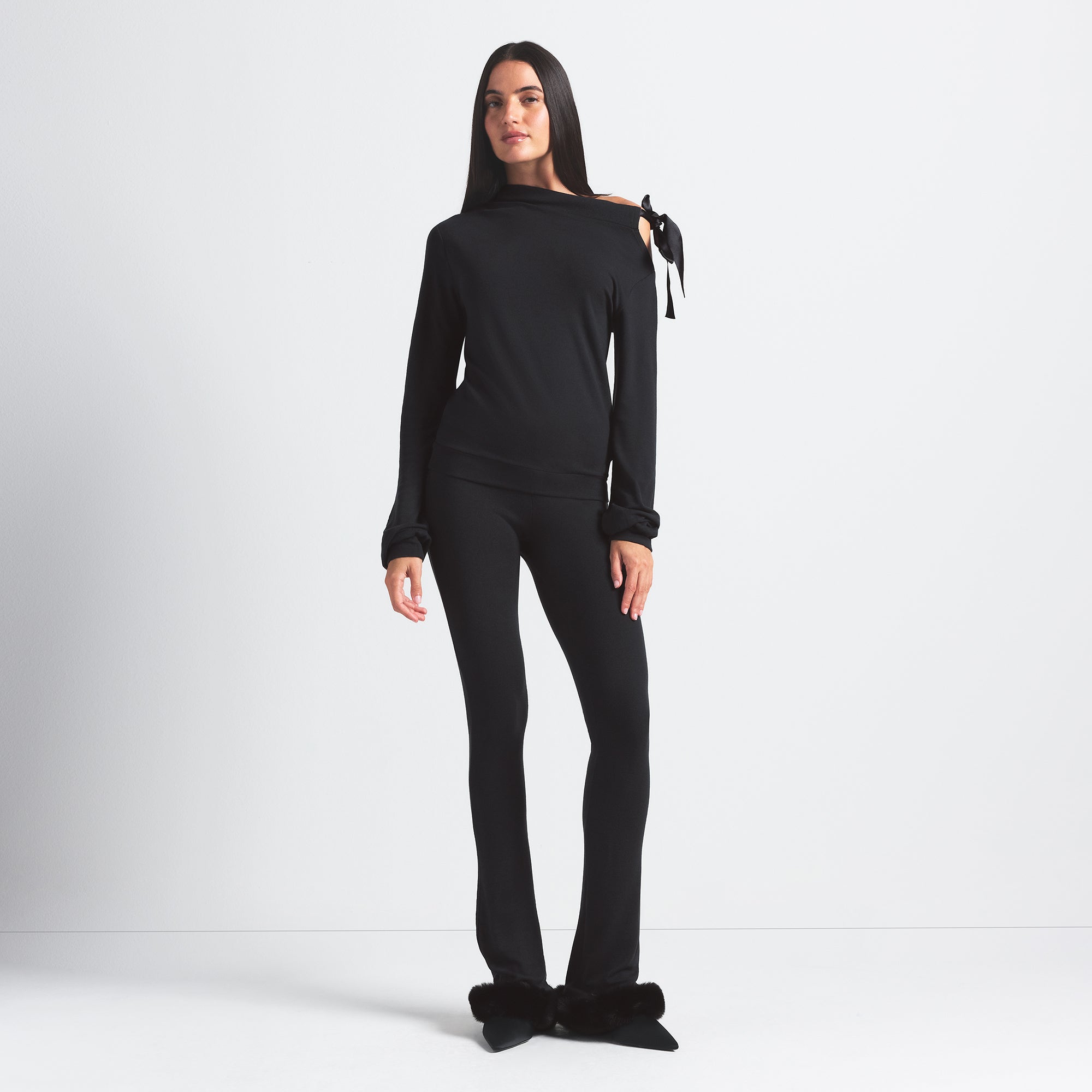SKIMS CLOUD OFF THE SHOULDER TOP | ONYX