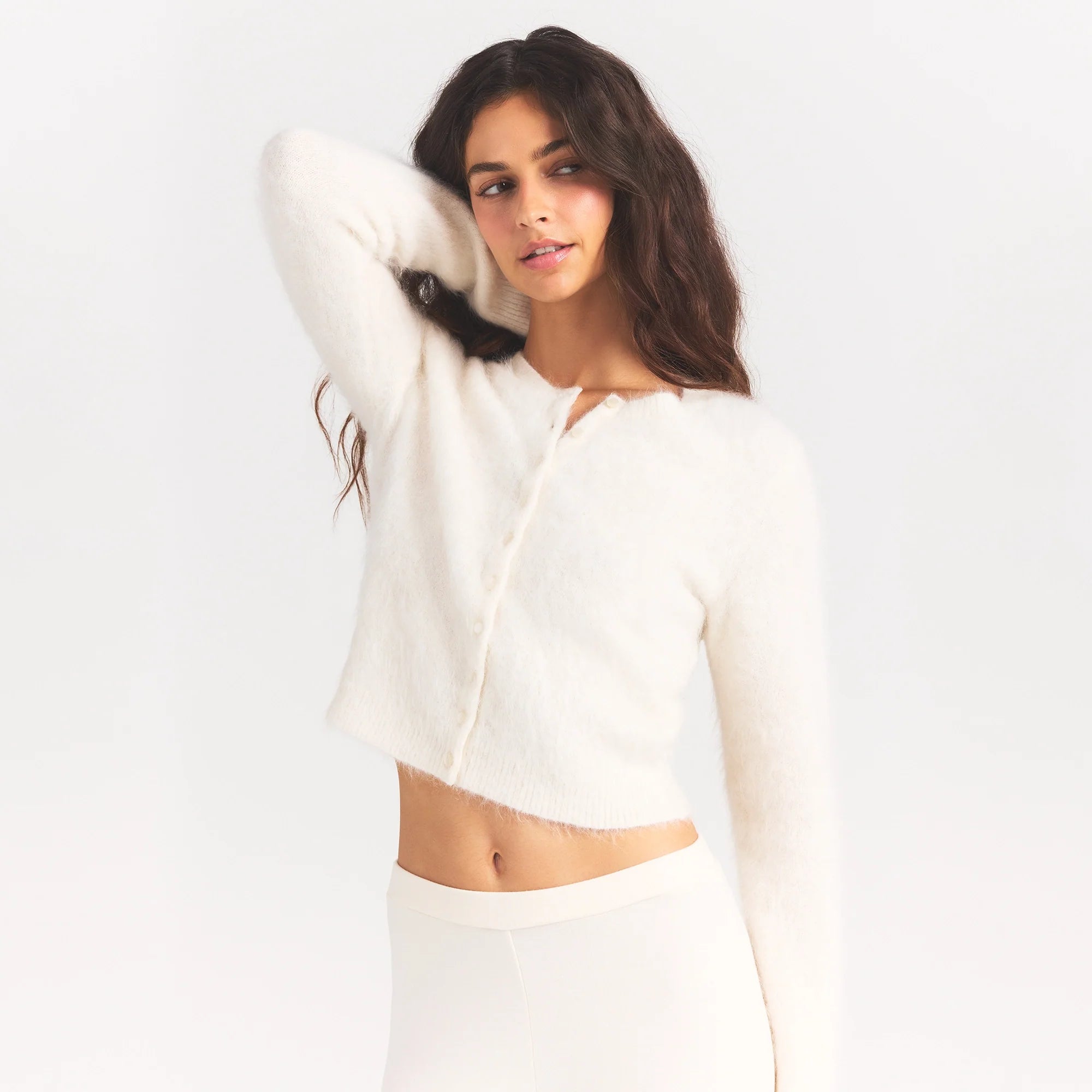 BRUSHED ALPACA LONG SLEEVE CARDIGAN | EGRET