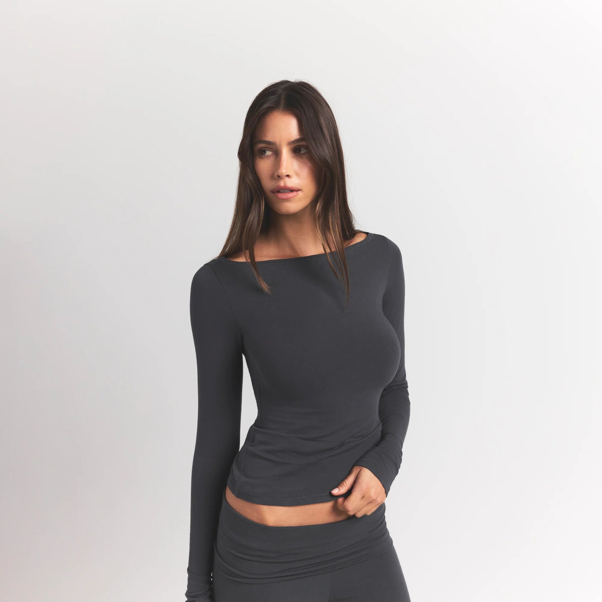 COTTON JERSEY LONG SLEEVE BOATNECK TOP | ASH