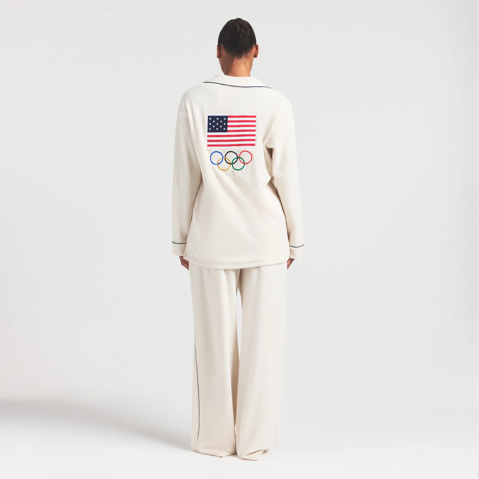 SKIMS FOR TEAM USA FLEECE UNISEX OLYMPIC OVERSIZED SLEEP TOP | ECRU