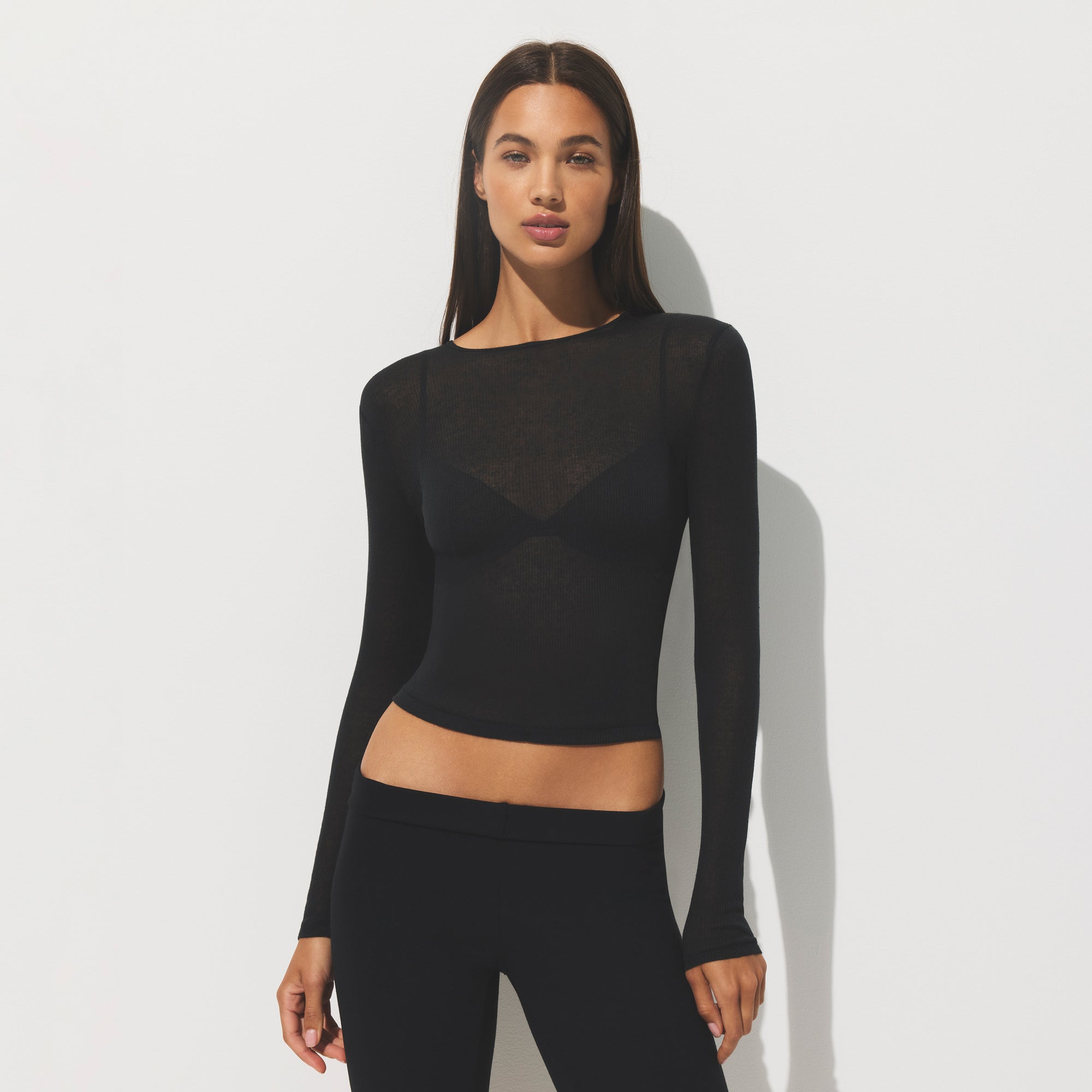 SHEER RIB LONG SLEEVE T-SHIRT | SOOT