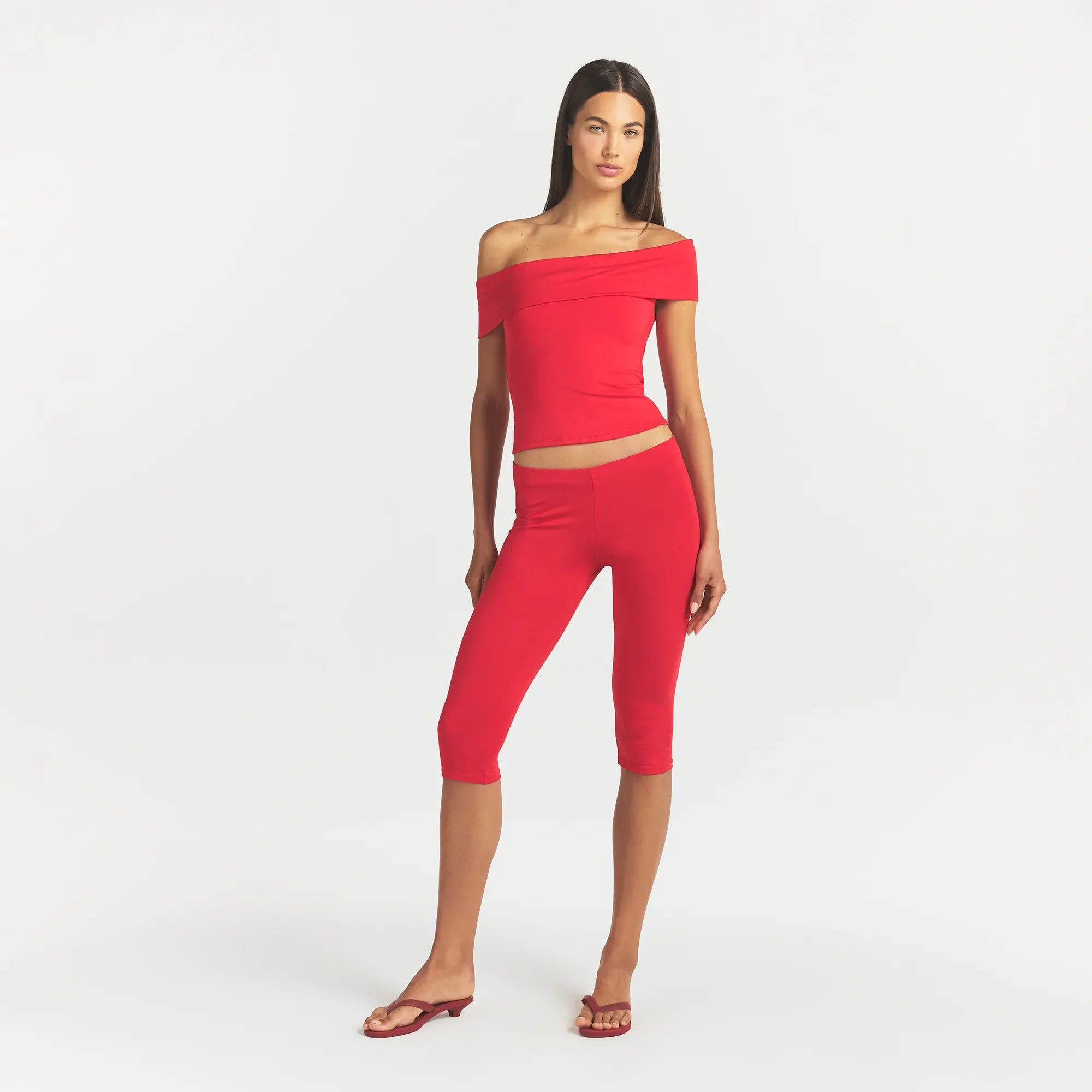 SMOOTH LAYERS ASYMMETRICAL OFF THE SHOULDER TOP | CARMINE