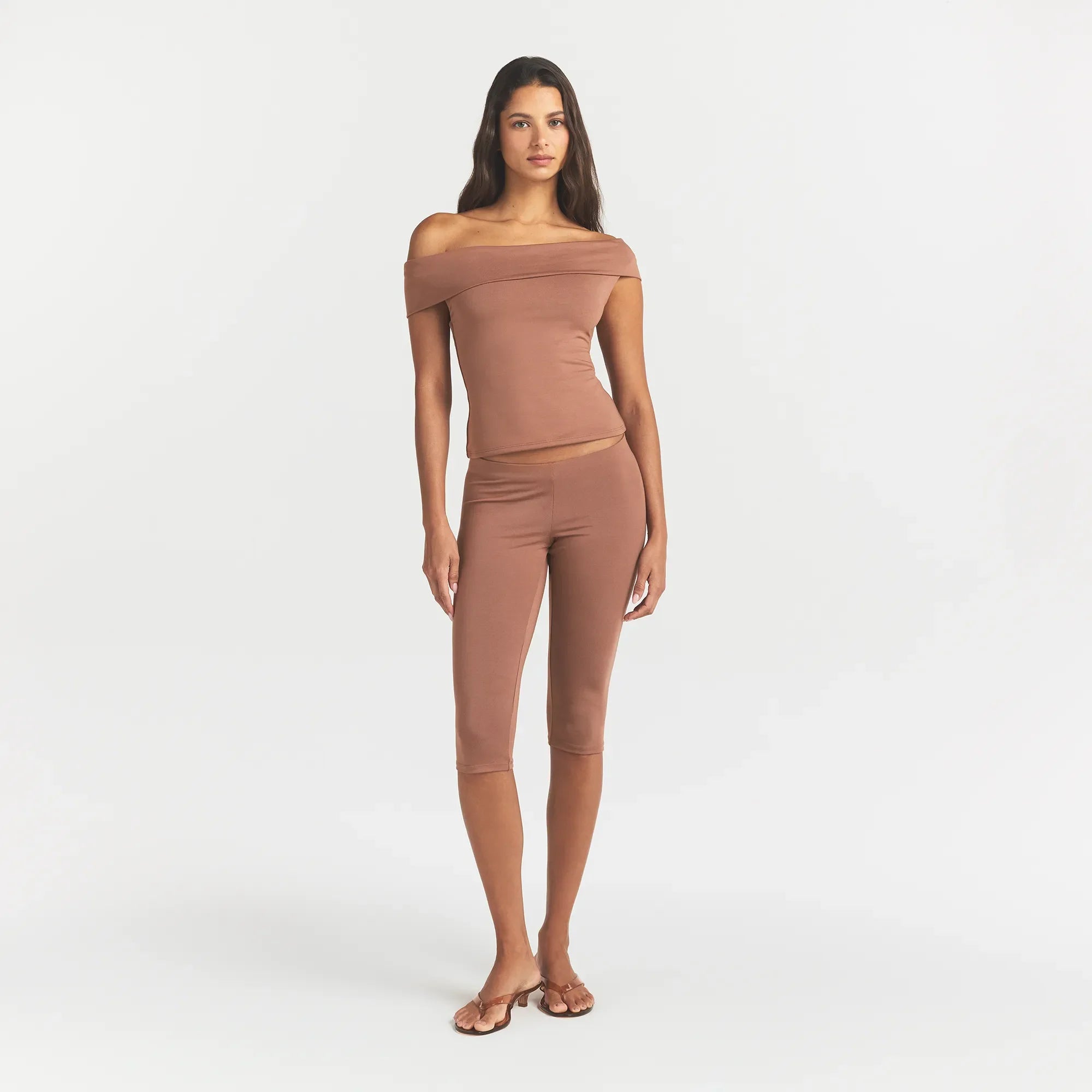 SMOOTH LAYERS ASYMMETRICAL OFF THE SHOULDER TOP | NUTMEG