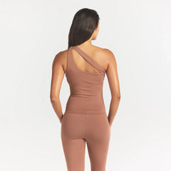 SMOOTH LAYERS ONE SHOULDER TOP | NUTMEG