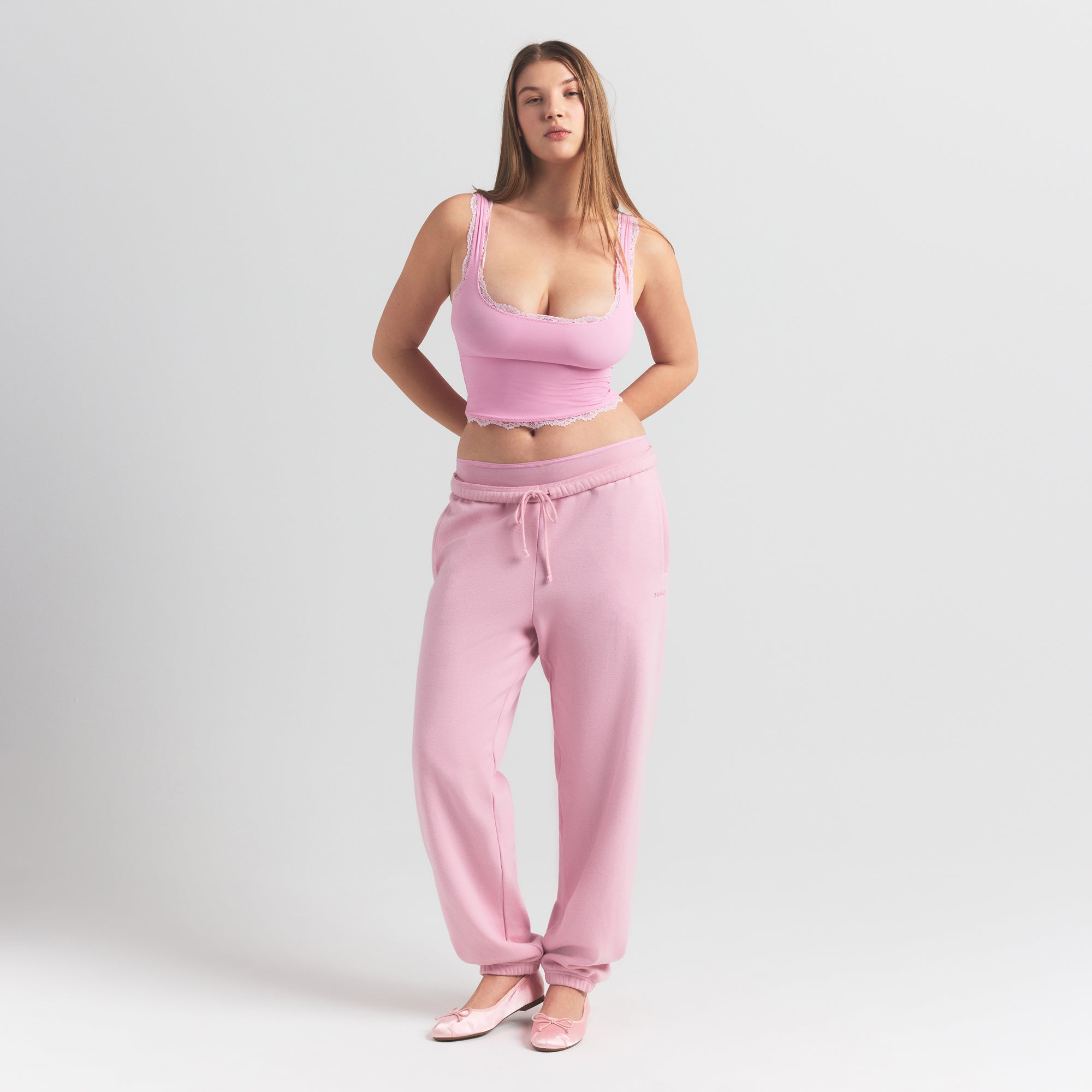 FITS EVERYBODY LACE TANK | BUBBLE GUM TONAL