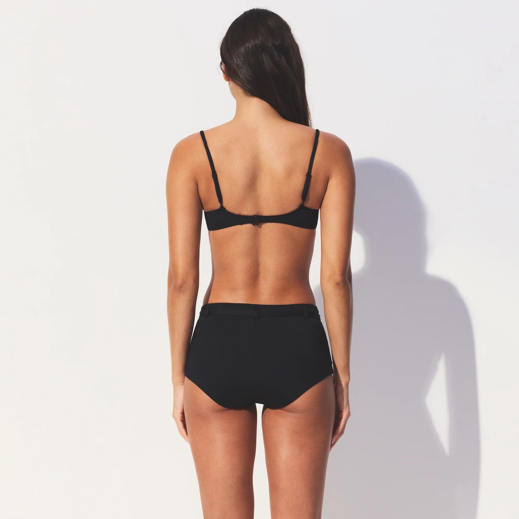 ICONIC SWIM UNDERWIRE BIKINI TOP | OBSIDIAN