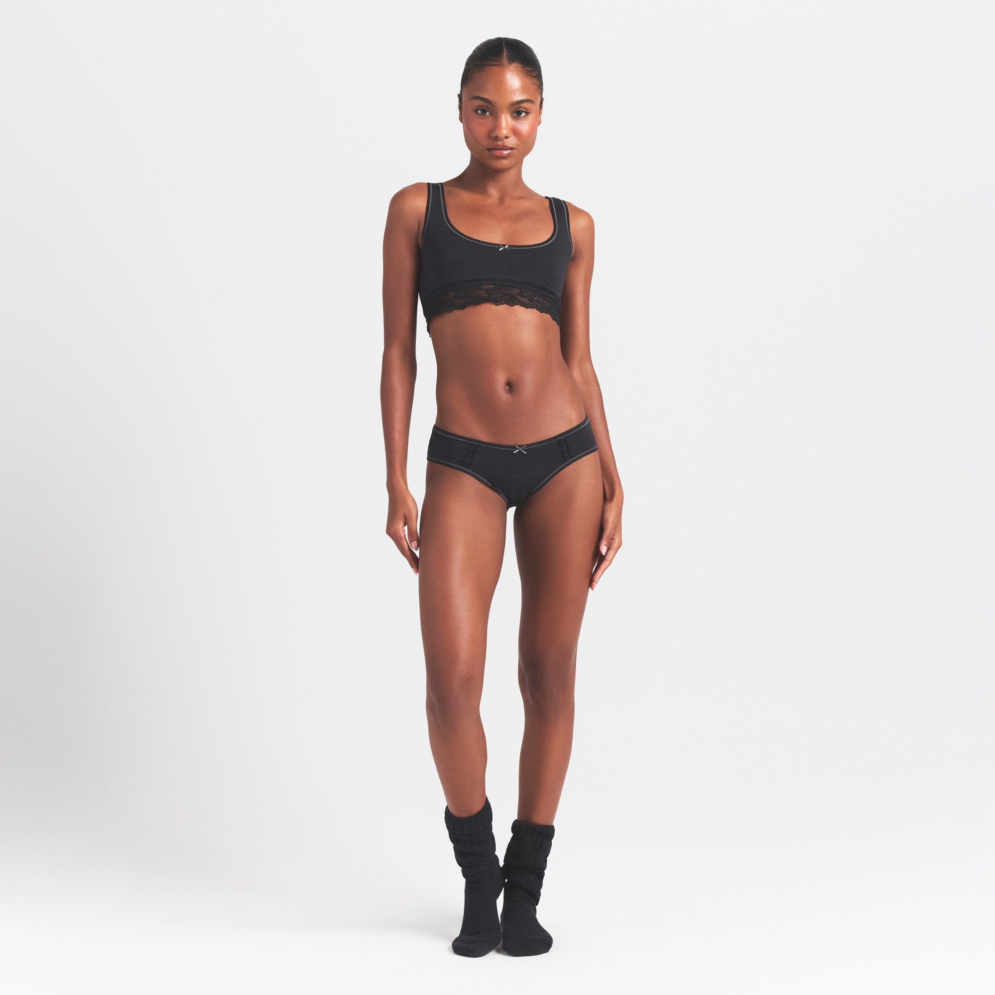 LIGHTWEIGHT COTTON LACE HIPSTER | SOOT TONAL