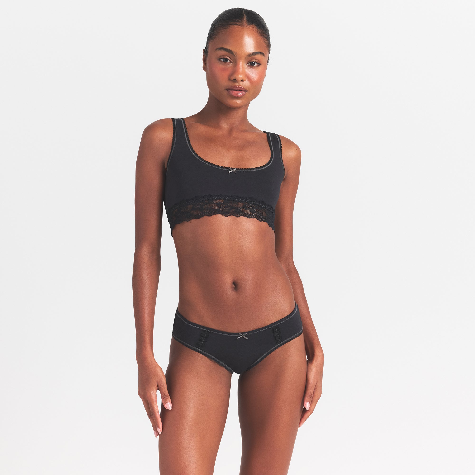 LIGHTWEIGHT COTTON LACE HIPSTER | SOOT TONAL